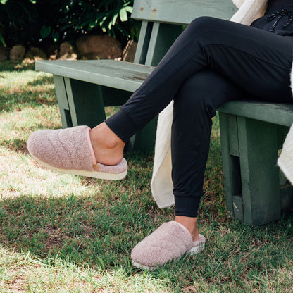OluKai Smart Buy | Pūpū Mua Women’s Shearling Mule Slipper - Pink Sea Salt