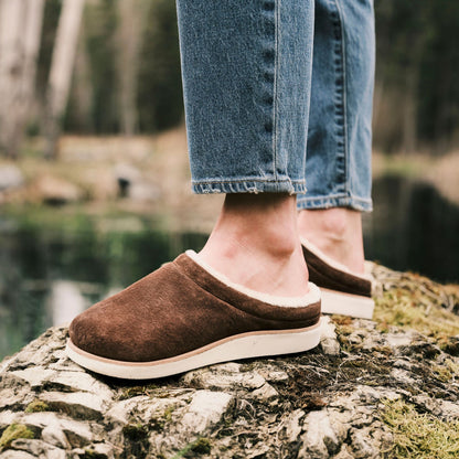 OluKai Discount | Mani - Dark Oak / Golden Sand