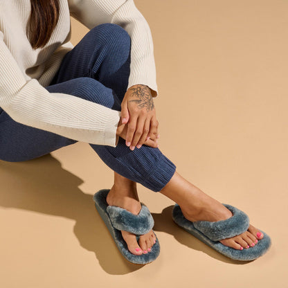 OluKai Signature | Kipe‘a Heu Women‘s Flip Flop Slippers - Storm