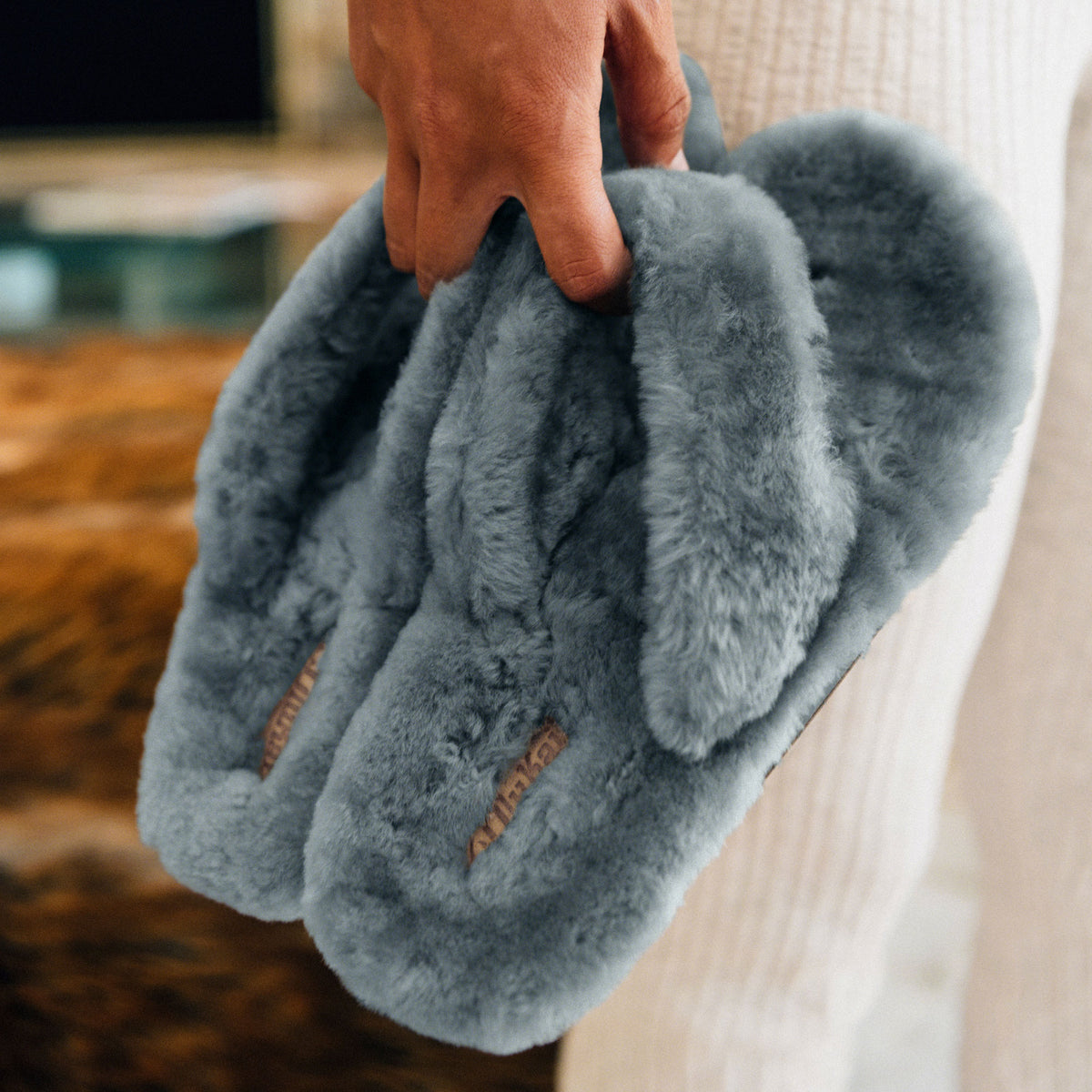 OluKai Signature | Kipe‘a Heu Women‘s Flip Flop Slippers - Storm