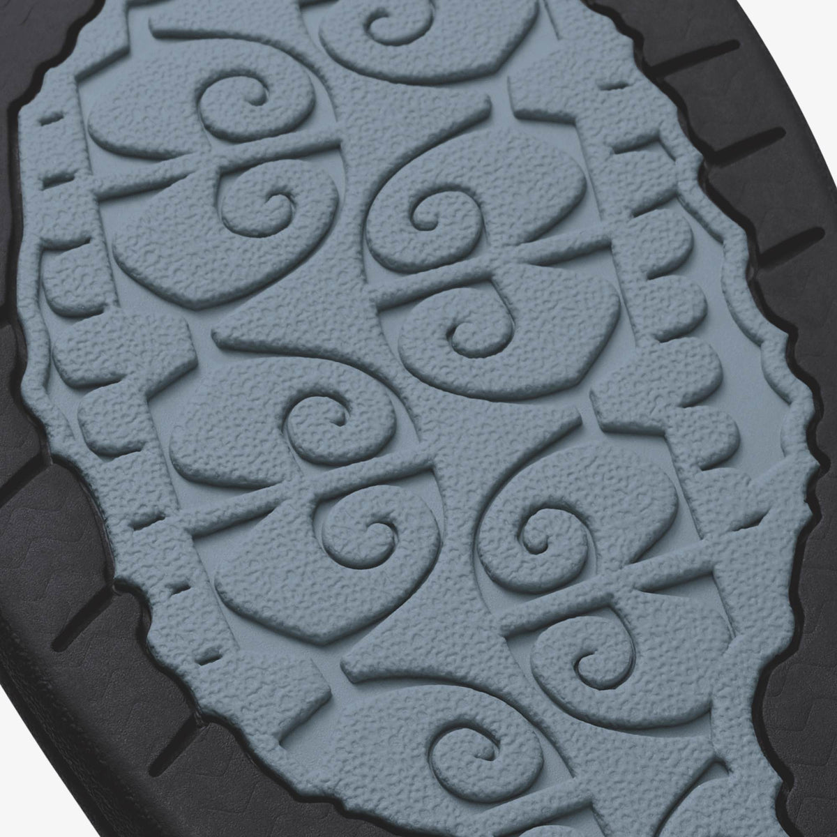 OluKai Everyday | ‘Ohana - White Sand / Pua