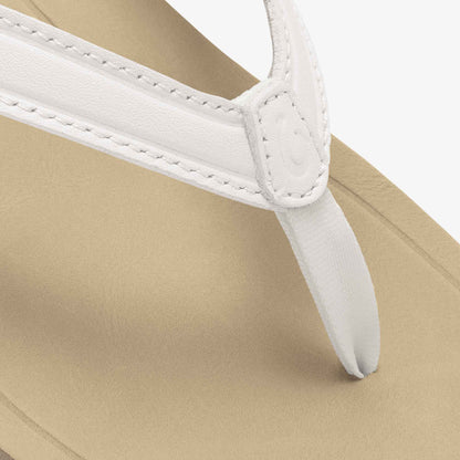 OluKai Best Seller | Southshore - Bright White / Warm Sand