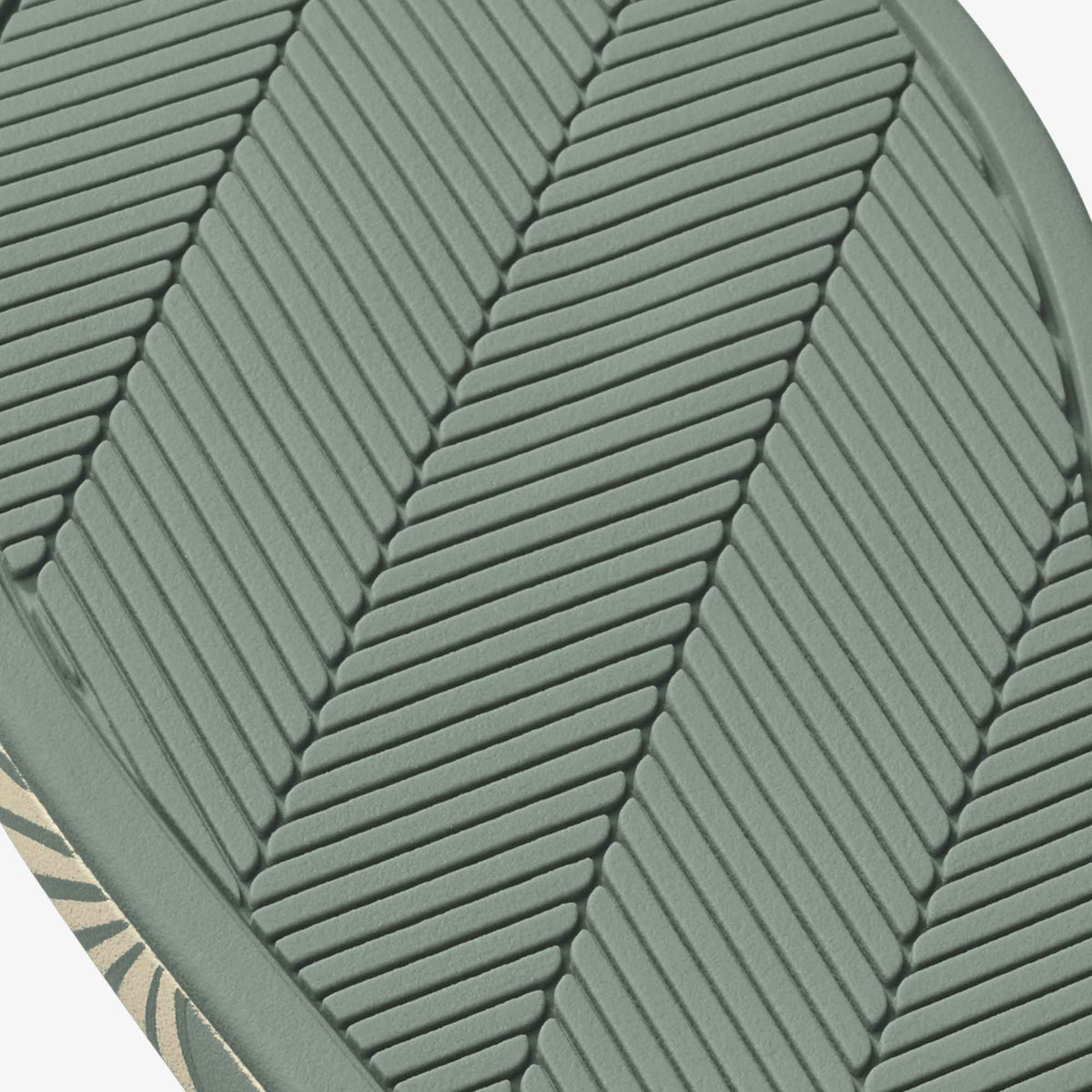 OluKai Recommended | ‘Uiki - Silver Pine / Pa‘i