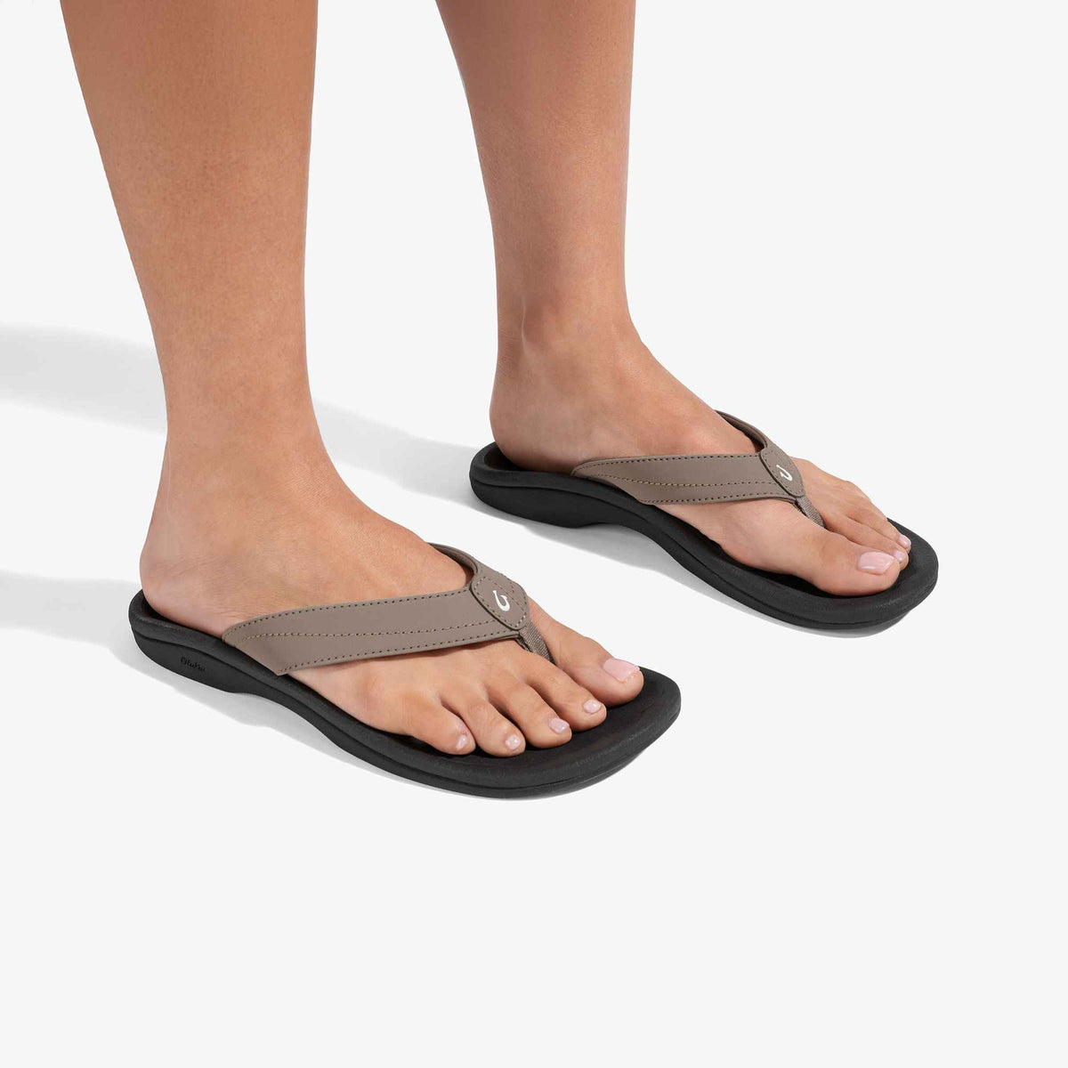 OluKai Featured | ‘Ohana - Warm Taupe / Black