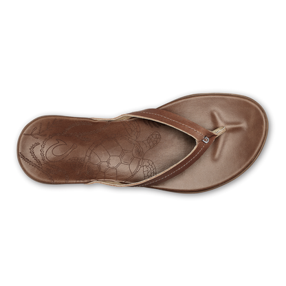 OluKai Signature | Honu Women’s Leather Beach Sandals - Tan