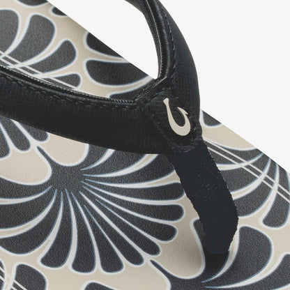 OluKai New | ‘Uiki - Black / Pa‘i