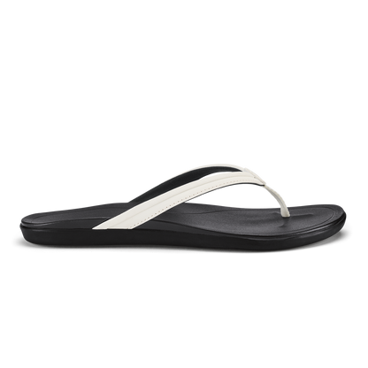 OluKai Great Value | Hoʻopiʻo Malua - Bright White / Bright White