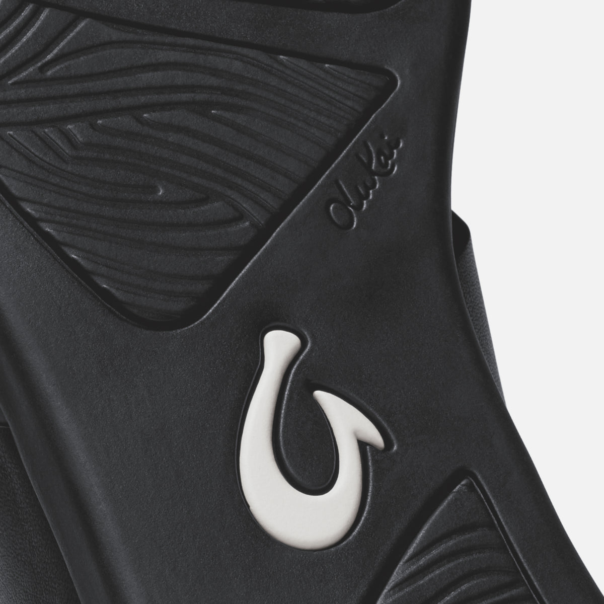 OluKai Trusted | Hoʻopio Mele - Black / Black