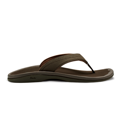 OluKai Recommended | ‘Ohana Women's Best Selling Beach Sandals - Dark Java
