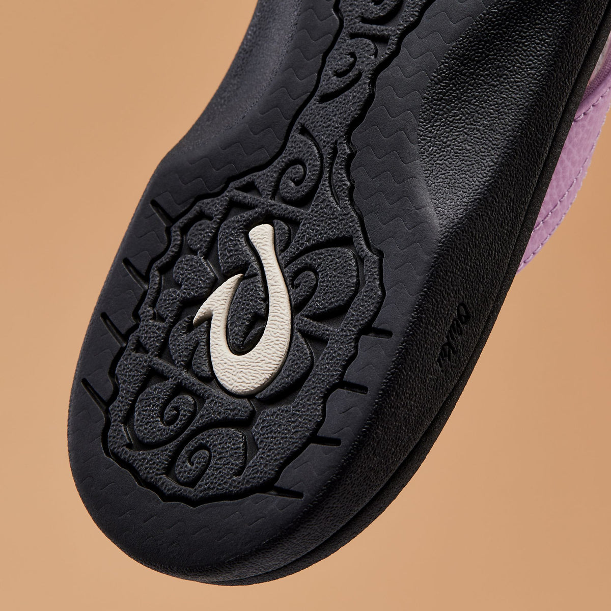 OluKai Quality | ‘Ohana Women's Beach Sandals - Paradise Pink / Lava Rock