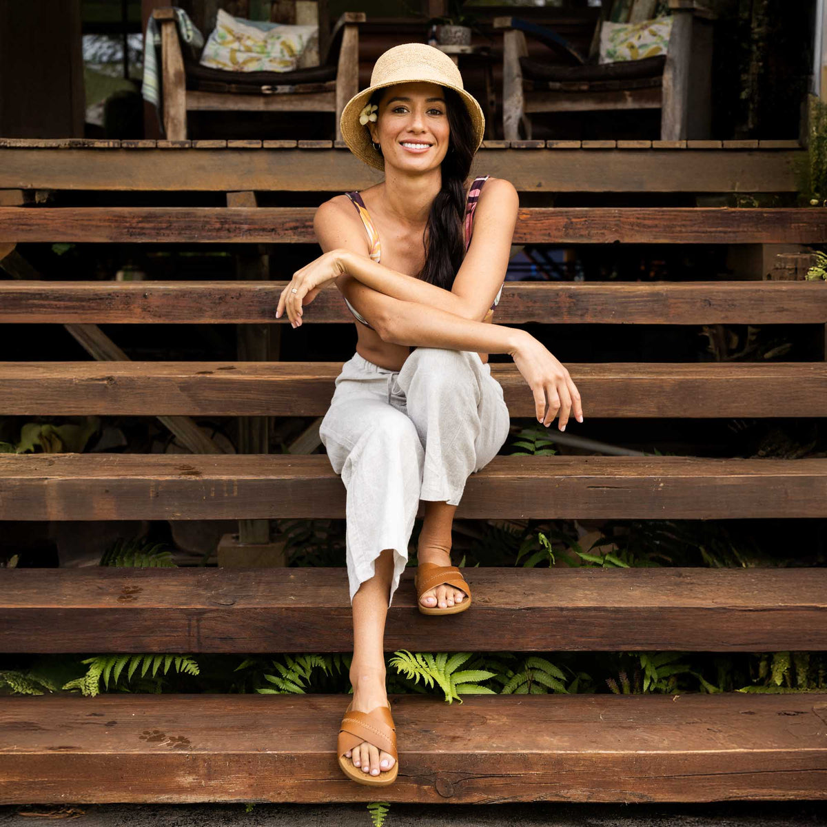 OluKai New | Kipe‘a ‘Olu Women‘s Slide Sandals - Sahara