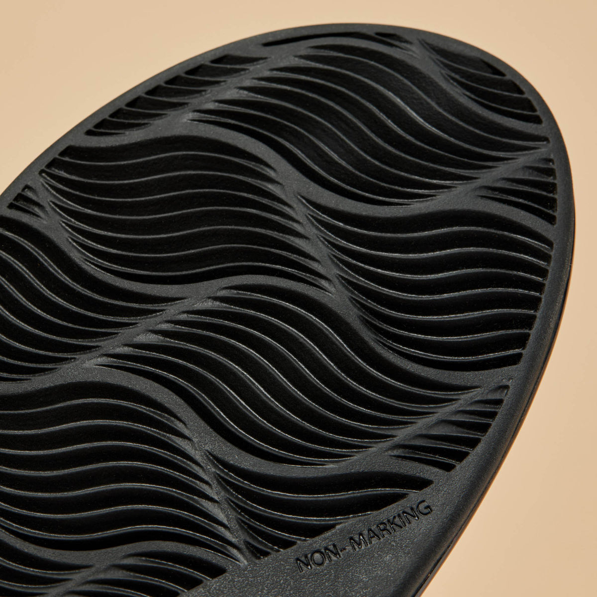 OluKai Latest | La‘i Slide Women’s Slide Beach Sandals - Black