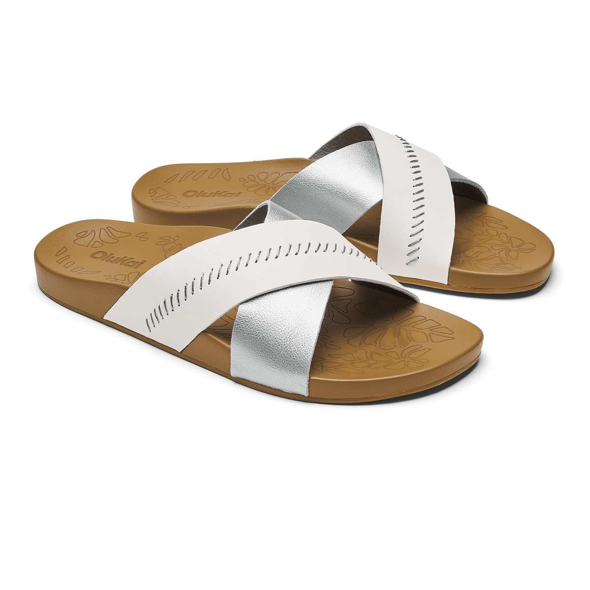 OluKai Smart Buy | Kīpe‘a ‘Olu - Silver / Sahara