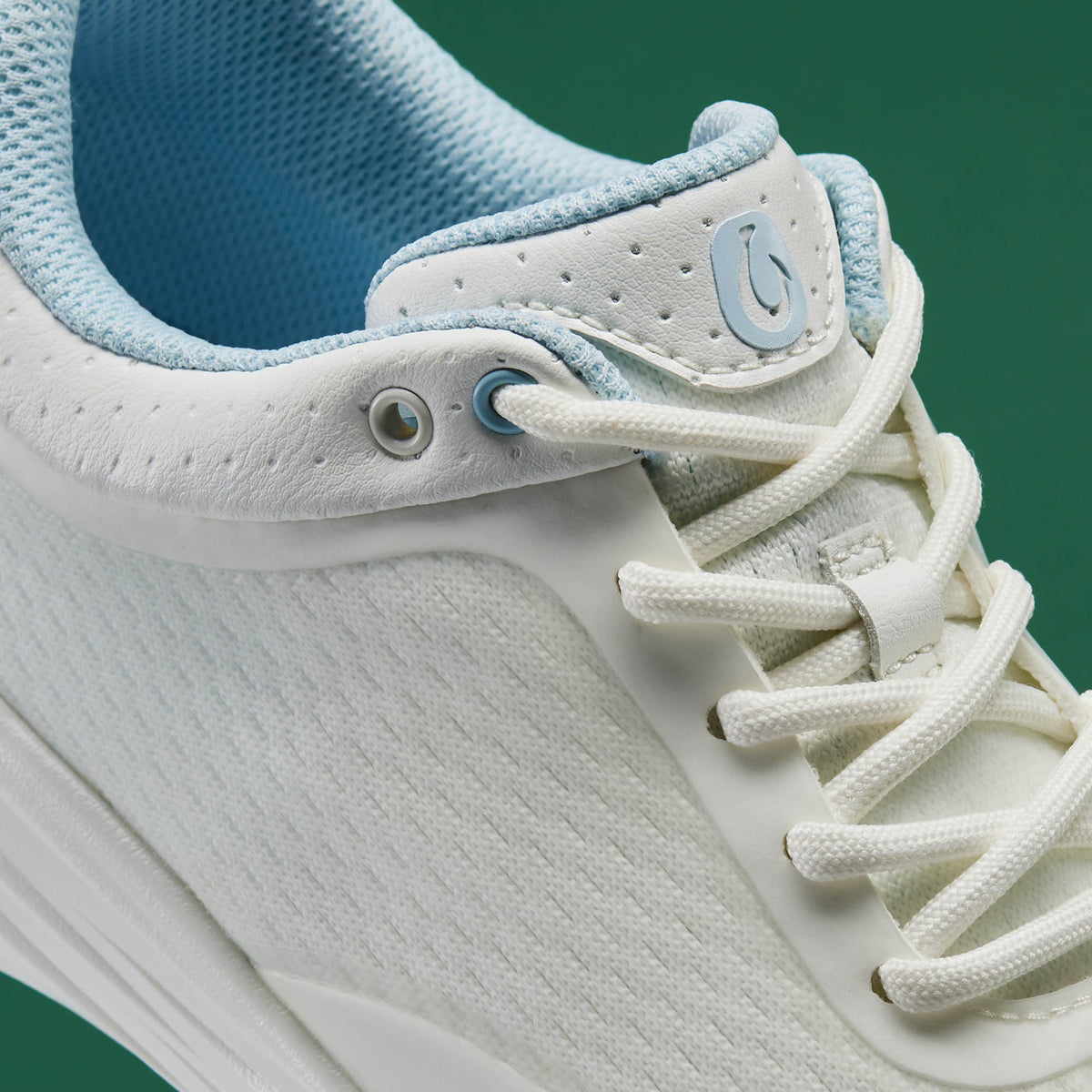 OluKai Deals | Mākena Women’s Waterproof Golf Shoes - Bright White